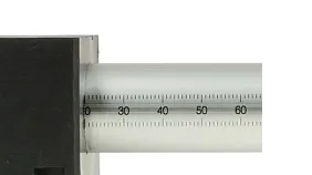 Single-tube axis with measurement scale