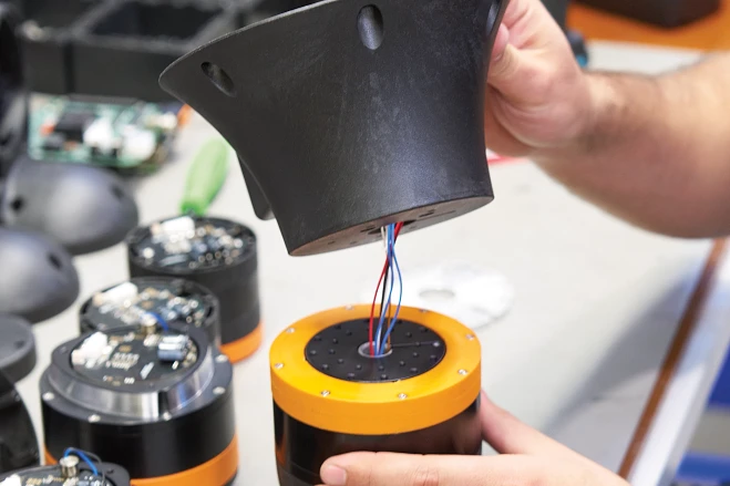 Cogbot Microcontroller Cobots: collaborative robots for automation | igus Malaysia