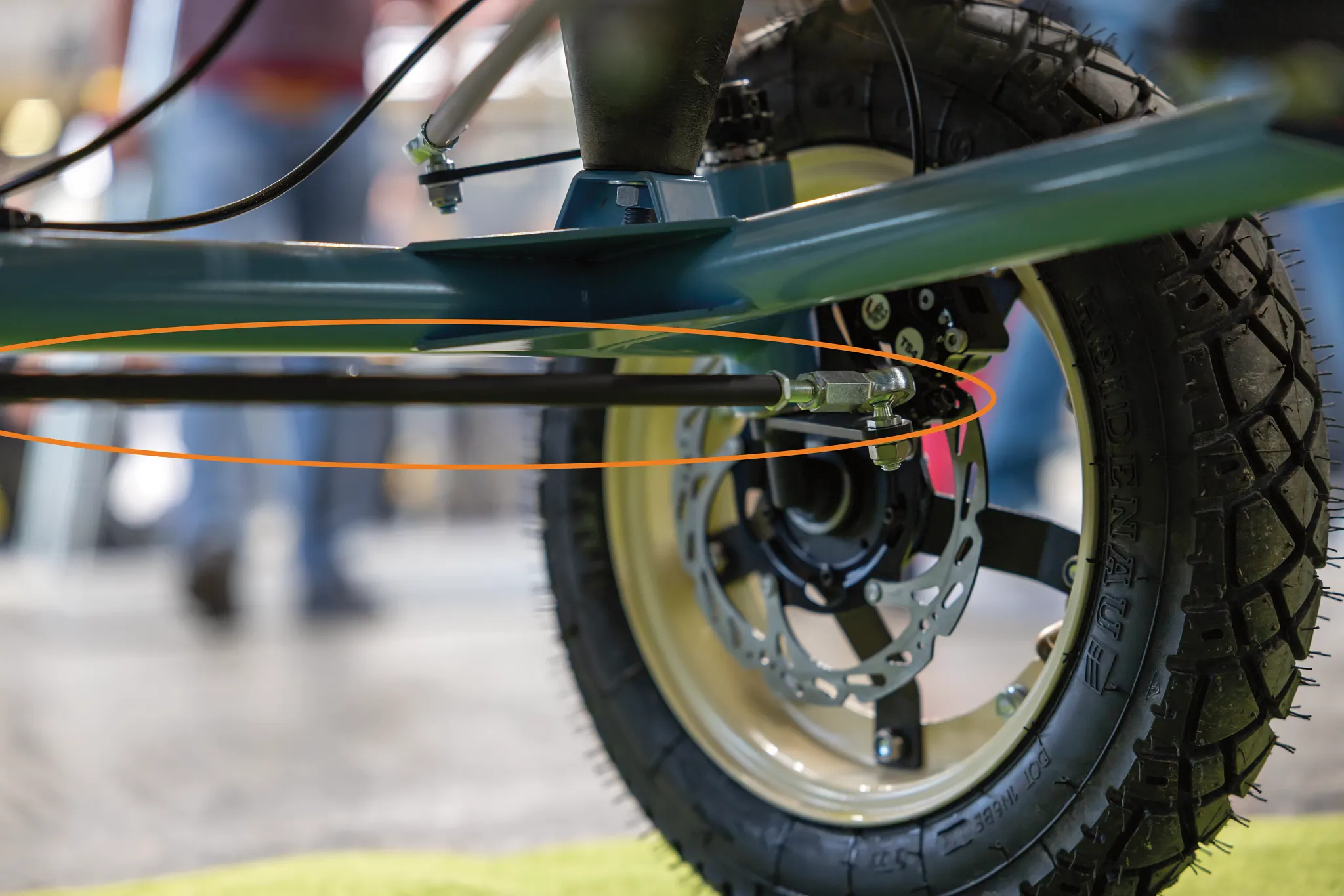 Packoped steering rod