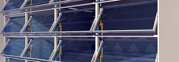 Facade with igubal spherical bearings