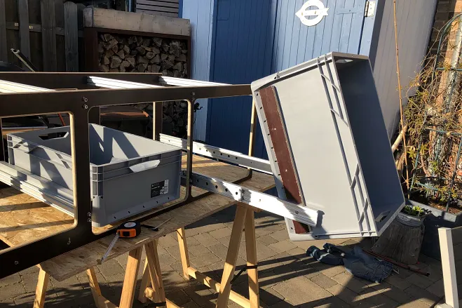 Build your own bus box - step-by-step instructions