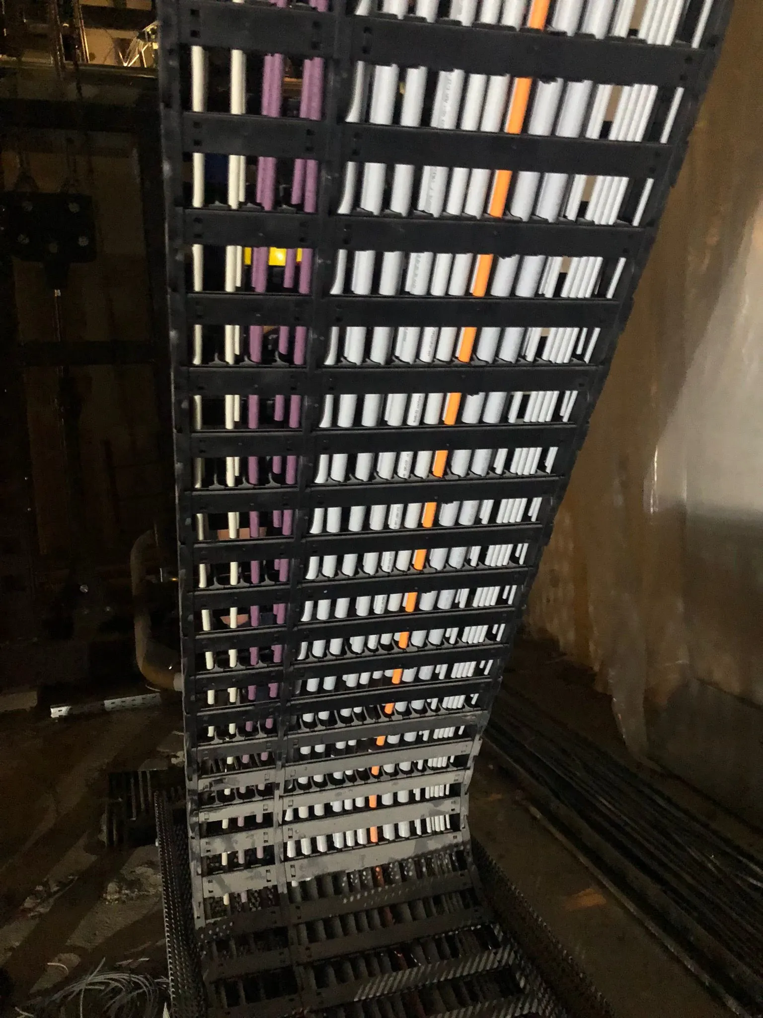 Zick-Zack-System in der Ungarischen Staatsoper