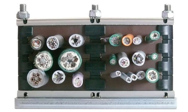 Serre-câbles emboîtables CFB