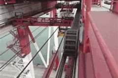 Bridge crane
