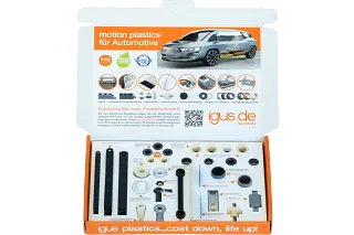 Musterbox für Automotive geöffnet mit Blick auf die Produkte