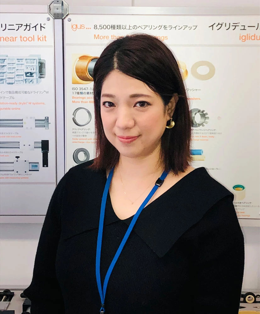 社員インタビュー　Customer Service