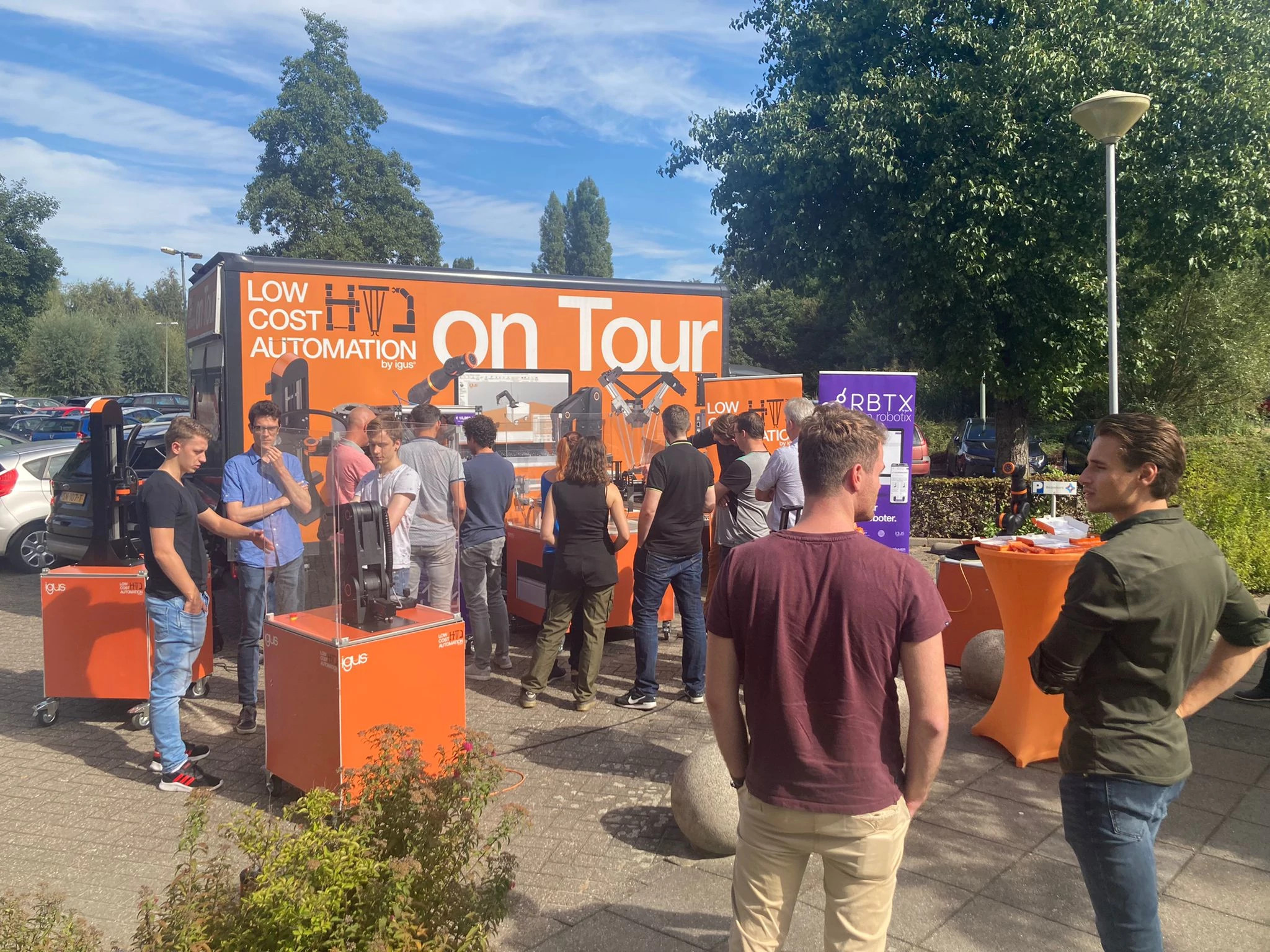 Roadshow truck on tour