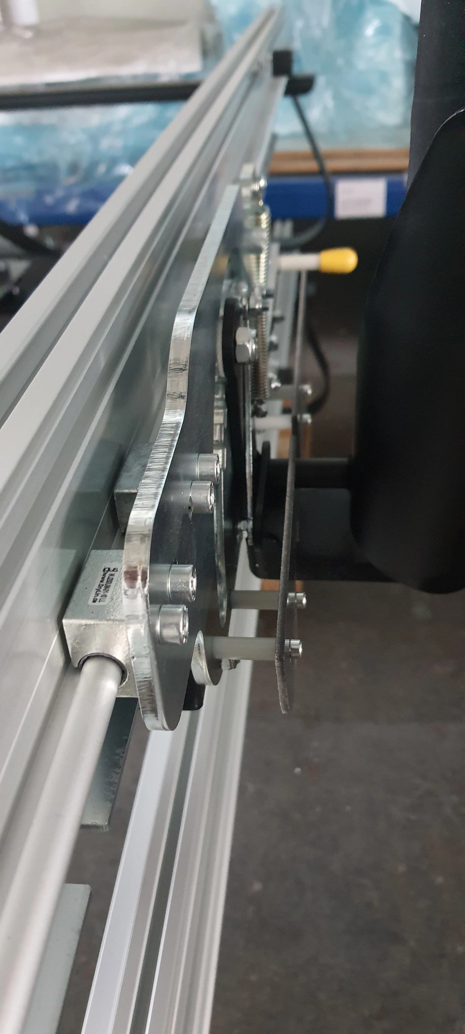 Pilates tool with drylin® W