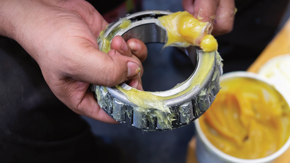 Lubricants end up in the environment