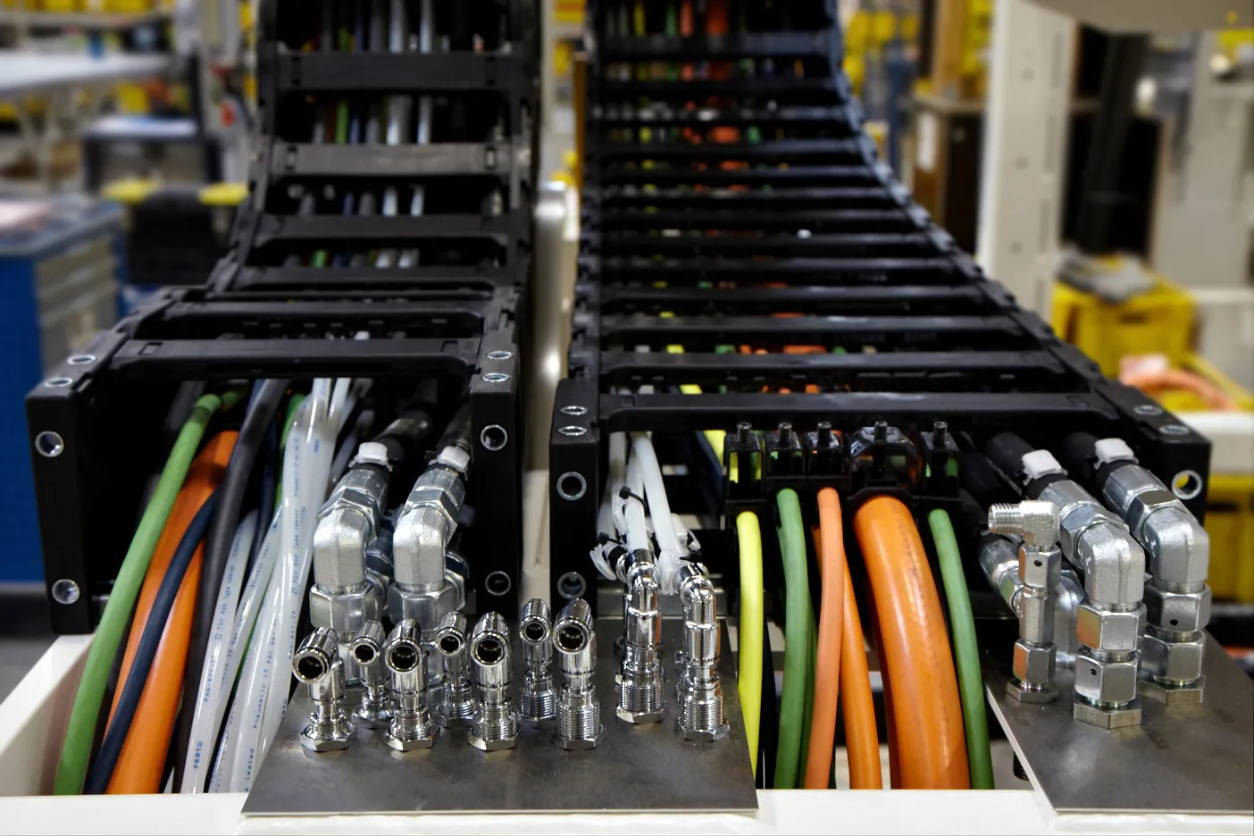 readychain® fully harnessed energy chain systems - igus® UK