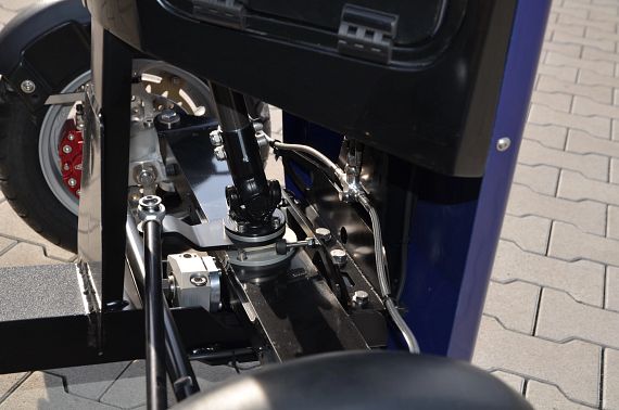 Steering bearing in b&p cargo bike