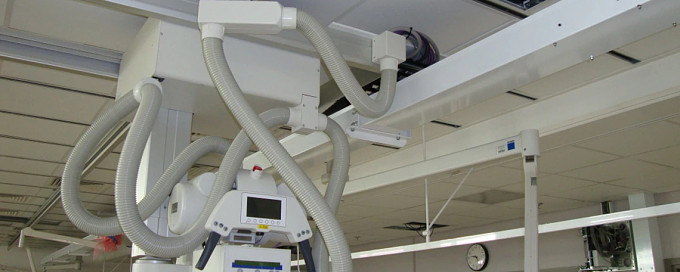Ex Ray Chain energy chain and cable for mobile X-ray machine | igus®