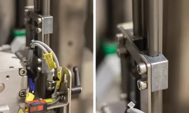 Adjustment of outlet sensor by drylin WS-1040 profile rail and carriage.