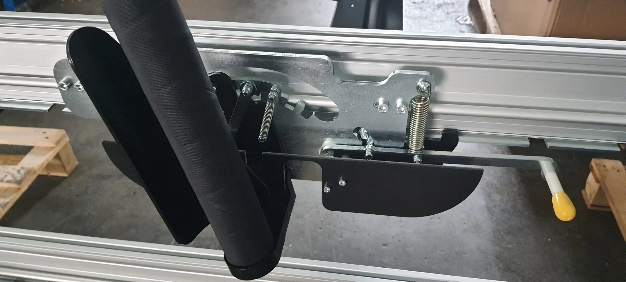 drylin® W in Pilates-Tool