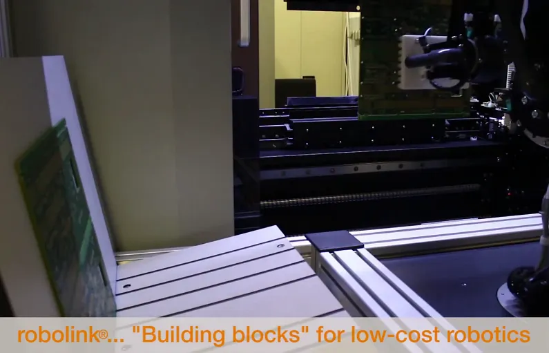 Robot Loading Engine Block Loading and unloading robot for PCBs