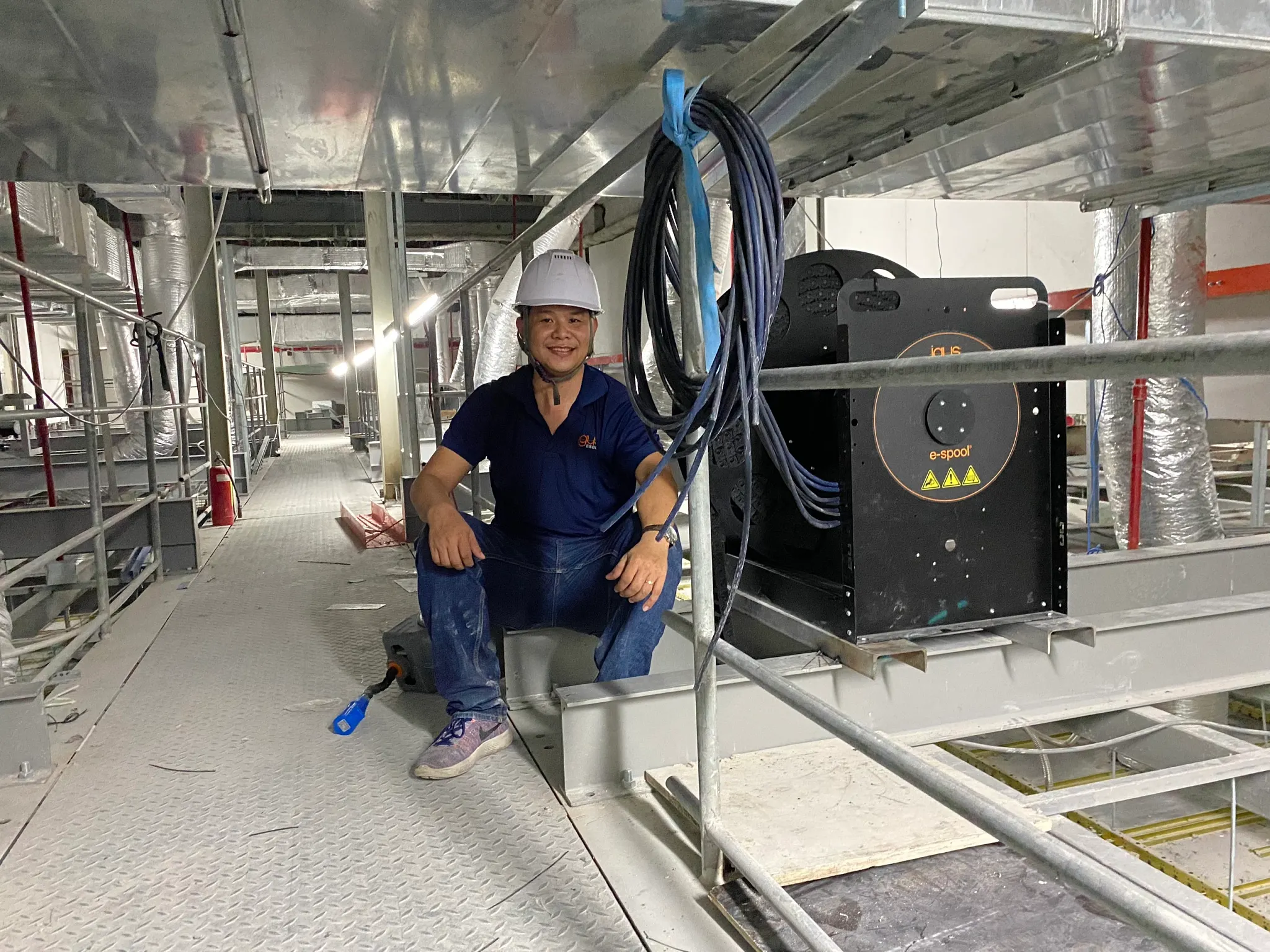 Dự án xích nhựa dẫn cáp tại Việt Nam