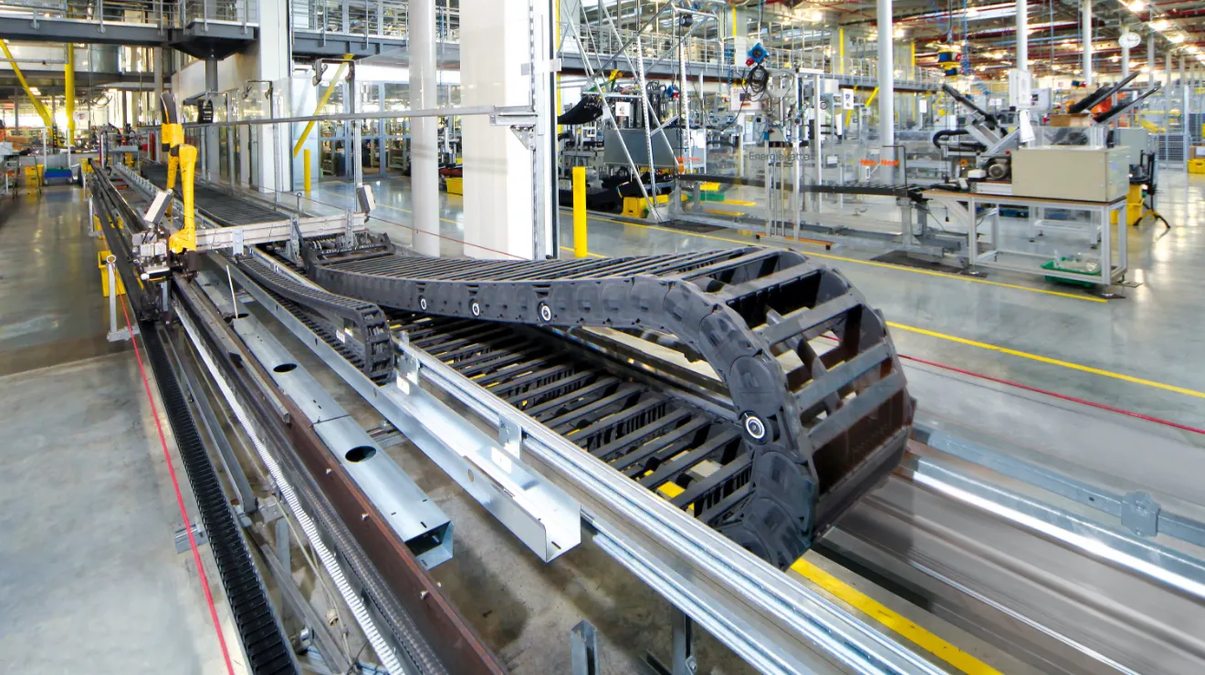 Testlabor für igus® Energieketten