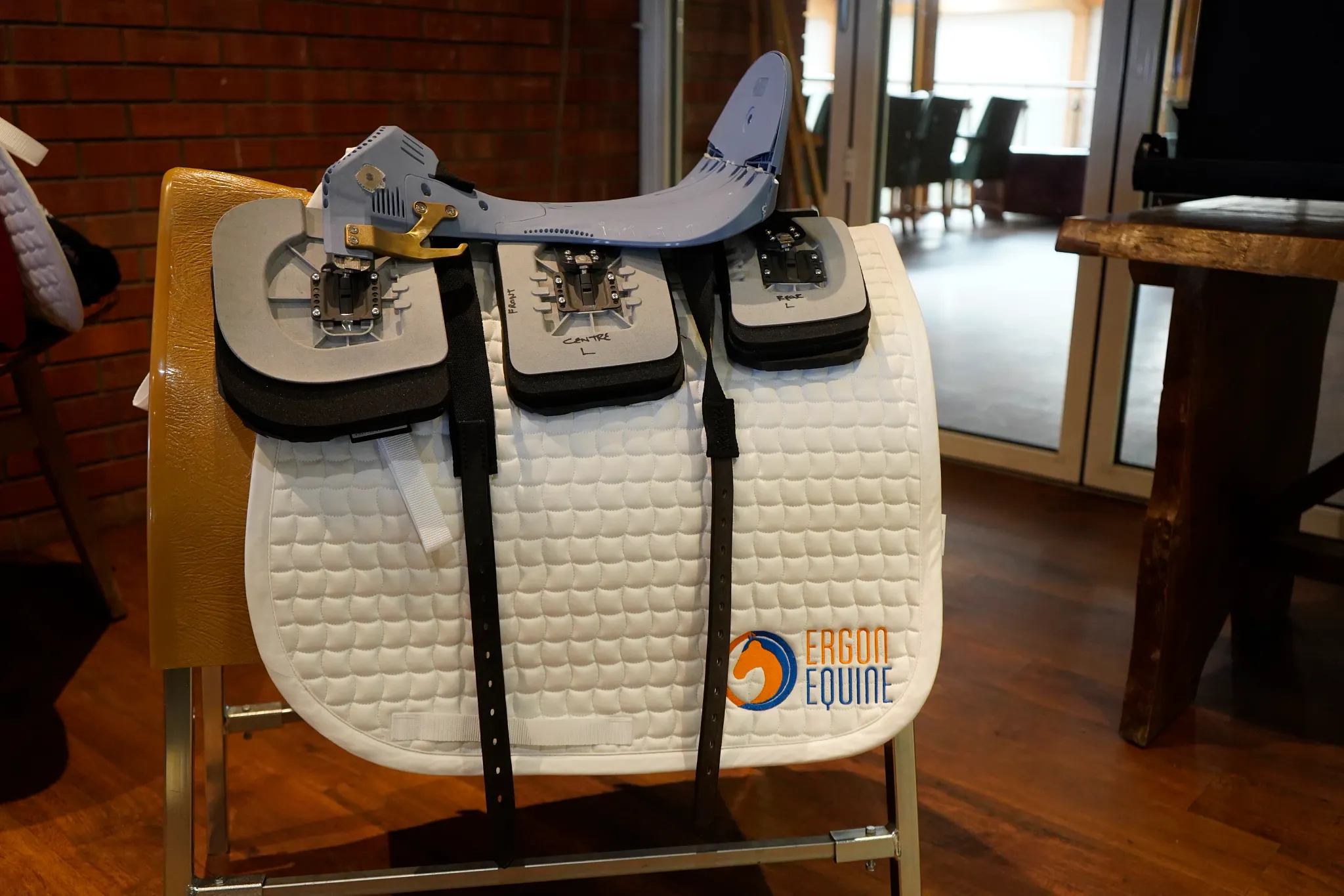 equine technology saddle with 3d printed ball joints 