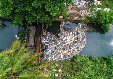 igus finances plastic waste collection in Indian rivers