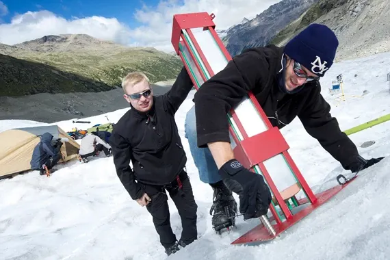 Sonda topiąca z elementem łożyskowym wykonanym z półproduktu iglidur®