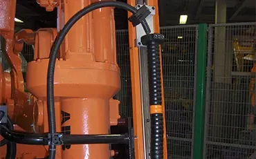 機器人上的電纜導軌 