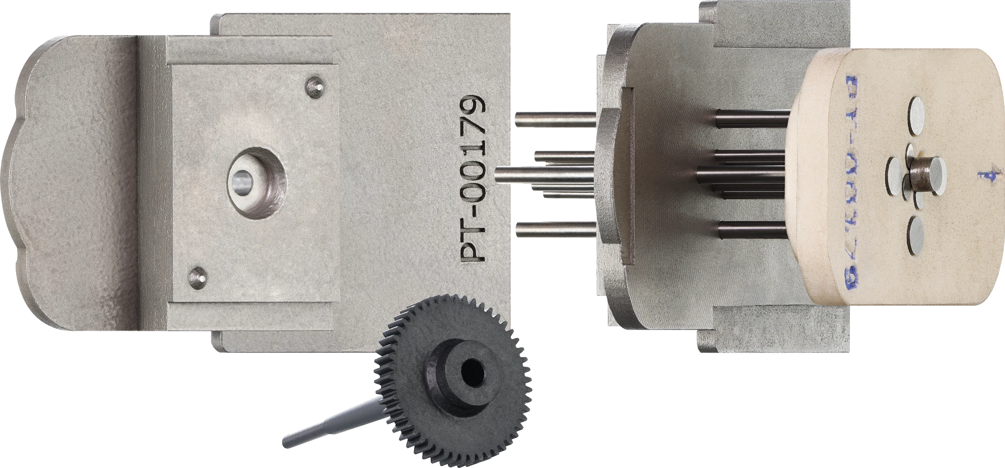 3D printed metal injection moulding tool for gears in series
