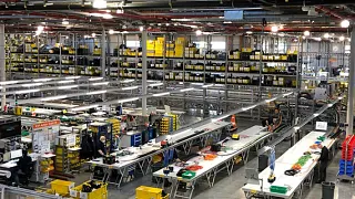 Personaldichte in der Produktion von igus Köln