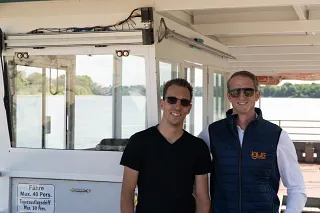 Wartungsfreie igus Lineartechnik sorgt für klare Sicht auf Kölner Fähre