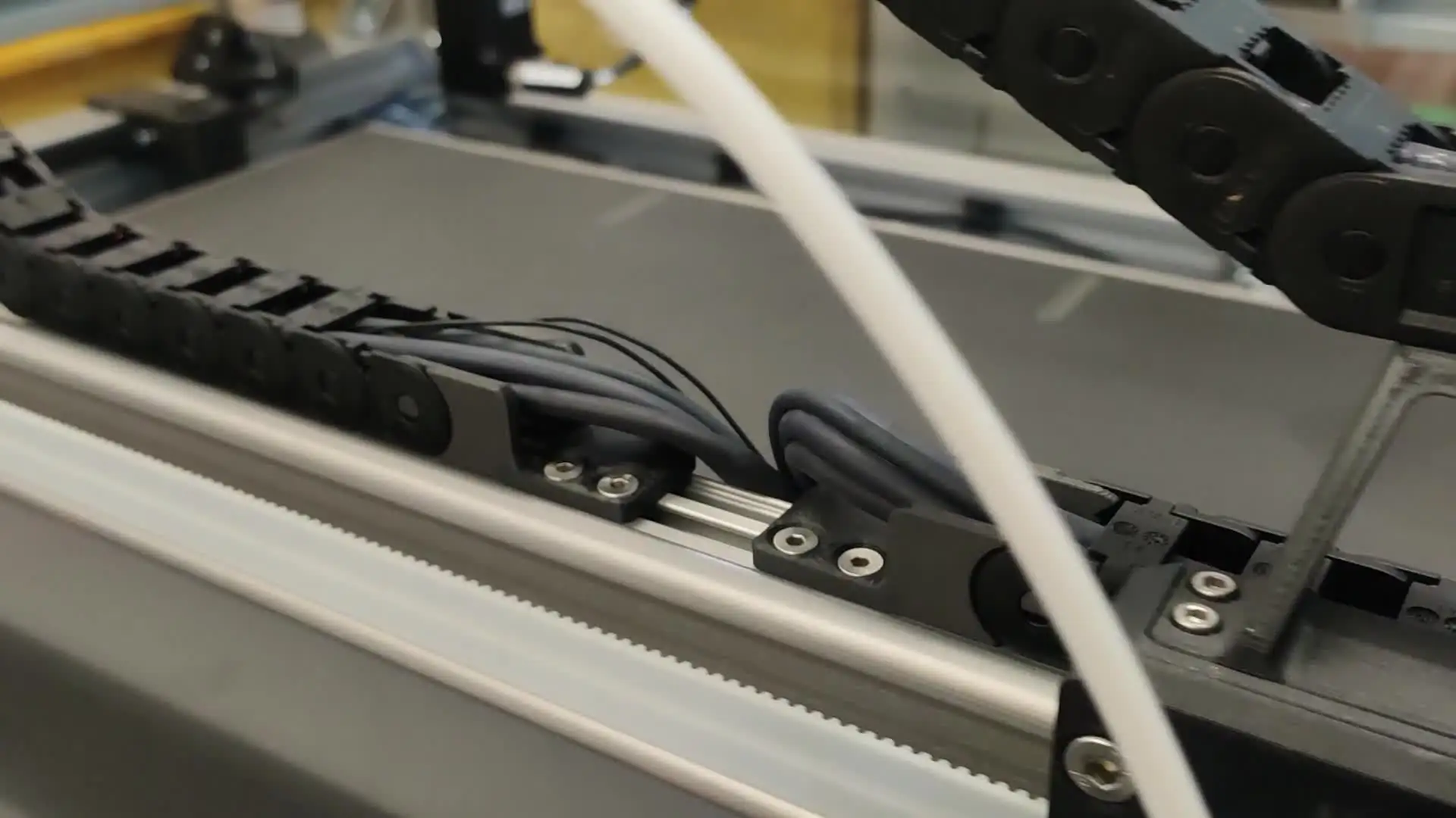 P190-PF-0175-0750 video