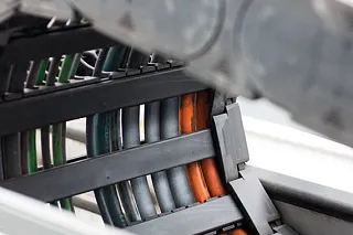 Glide pads for energy chains