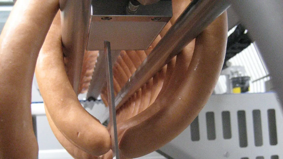 ナイフガイド用リニアガイド