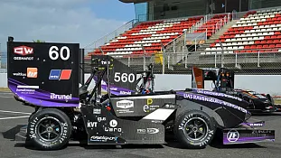 Formula Student Rennwagen mit maßgefertigten Kunststoff-Ritzeln aus iglidur® Hochleistungspolymeren
