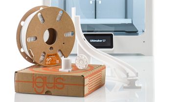 3D Ultimaker 3D printer and iglide® i150 filament