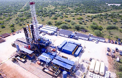 e-chain® cable carriers for the oil & gas industry | igus®