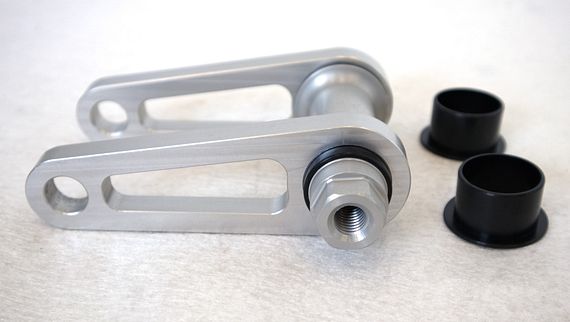 The newly developed link system with iglidur plain bearings is a simple and lightweight design.