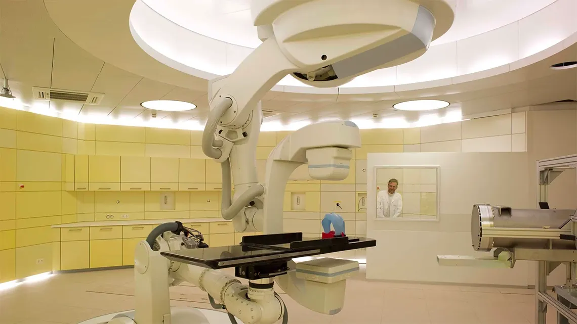 巴克工程 X光機器人 & 諮詢