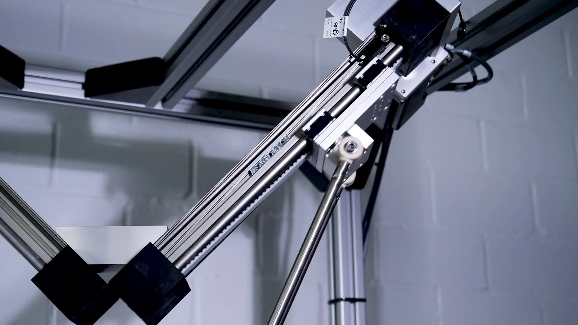 2-axis delta robot | igus