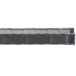 Energy chain R4.42 series | openable along the outer radius Energy chain R4.42 series | openable along the outer radius