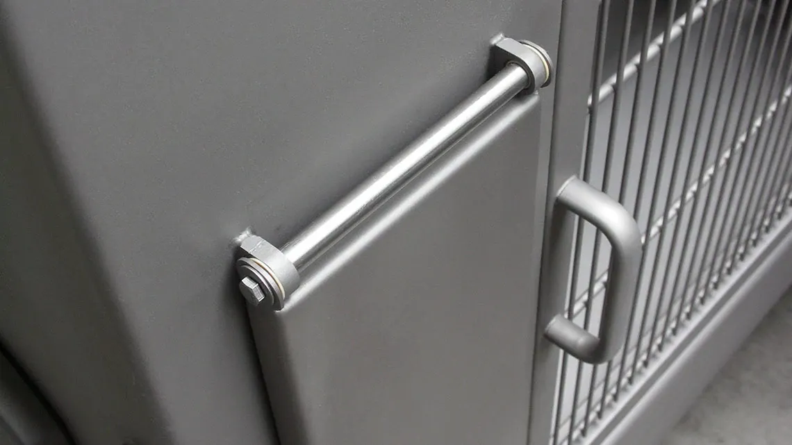 スイッチキャビネットカバーのポリマー製すべり軸受