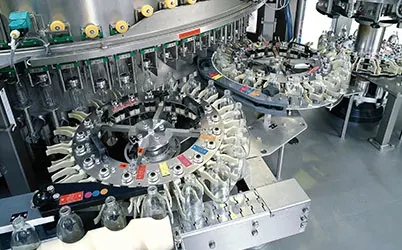 Bottle filling with iglidur sliding rollers