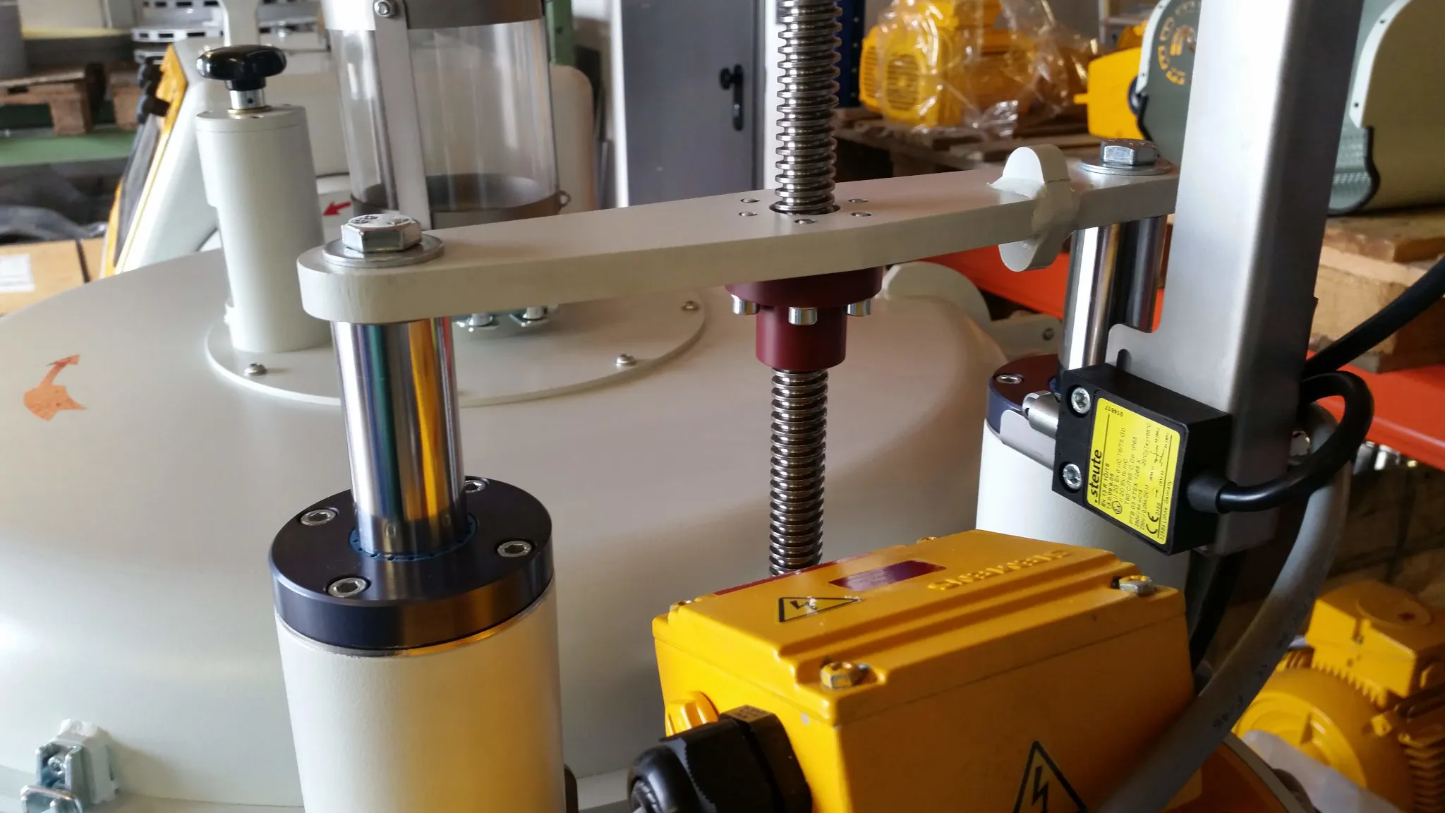 Paliers appliques drylin R en iglidur