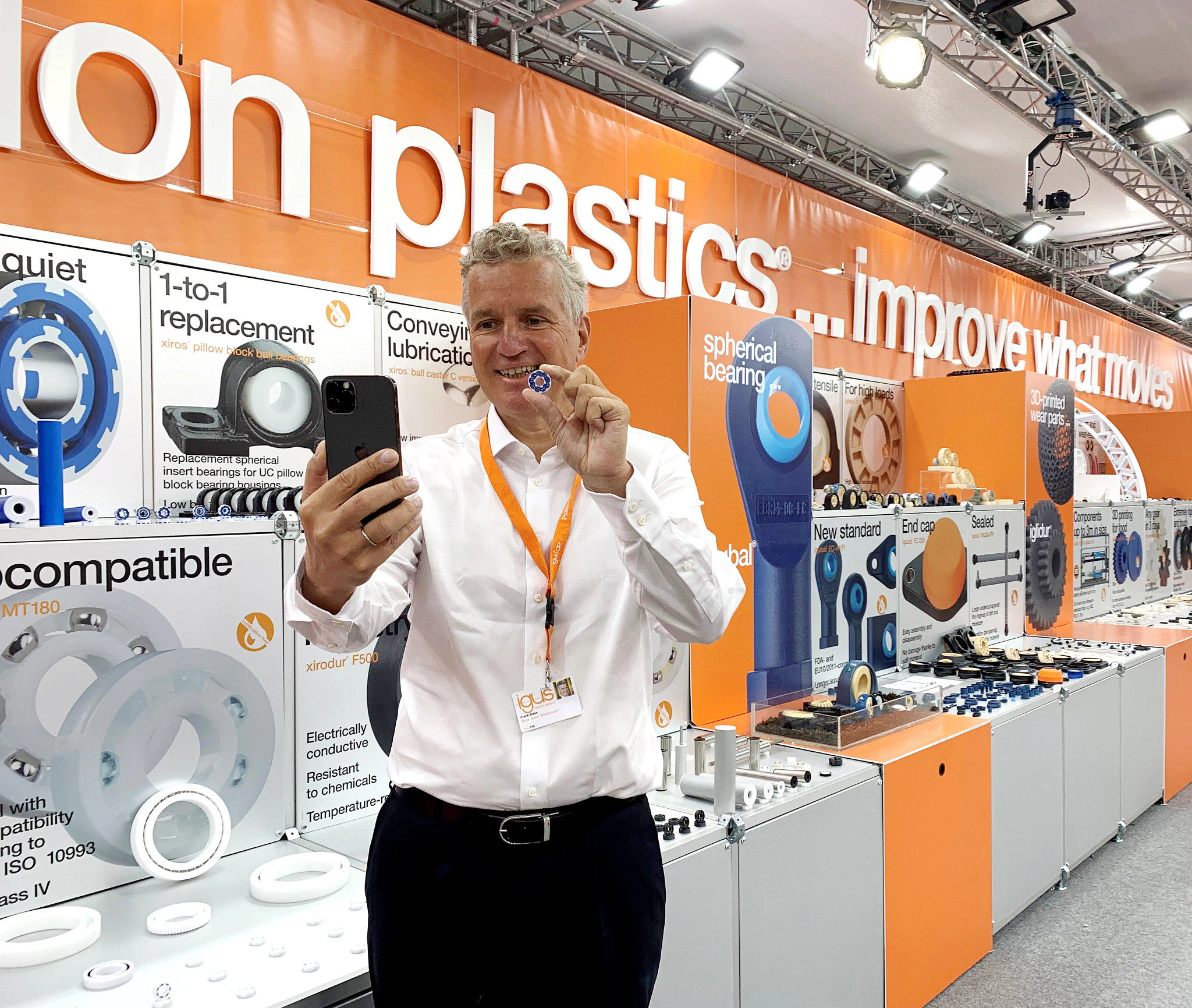 Virtual tour of the igus motion plastics show