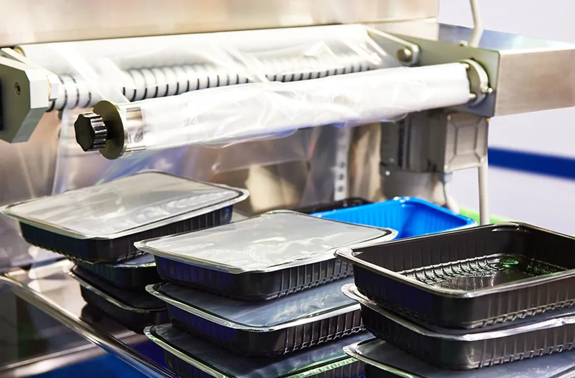 Machines de formage, de remplissage et de scellement