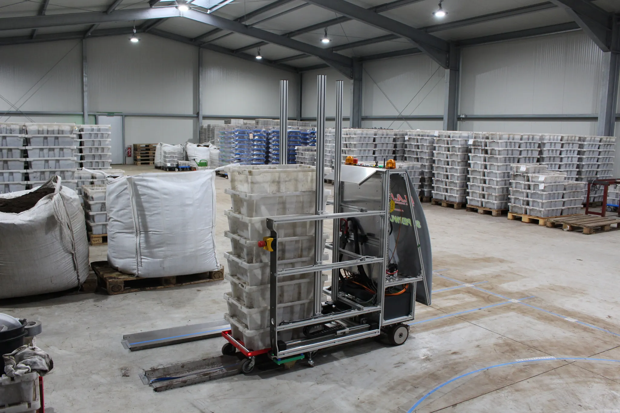 Fahrerloses Transportsystem