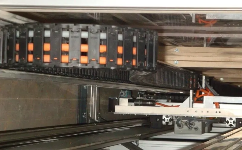 e-chain at the airport in Miniaturwunderland