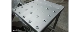Ball transfer table with igus ball transfer units