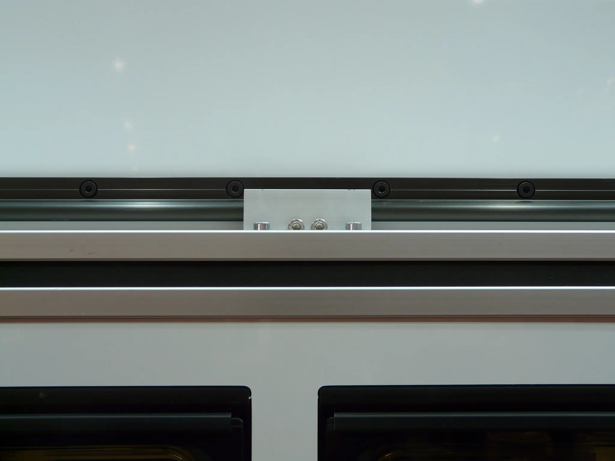 Alu-guidance in the alcove from Ross Resign