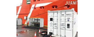 igus mobile shore power outlet using readychain at the Mongstad offshore base in Norway
