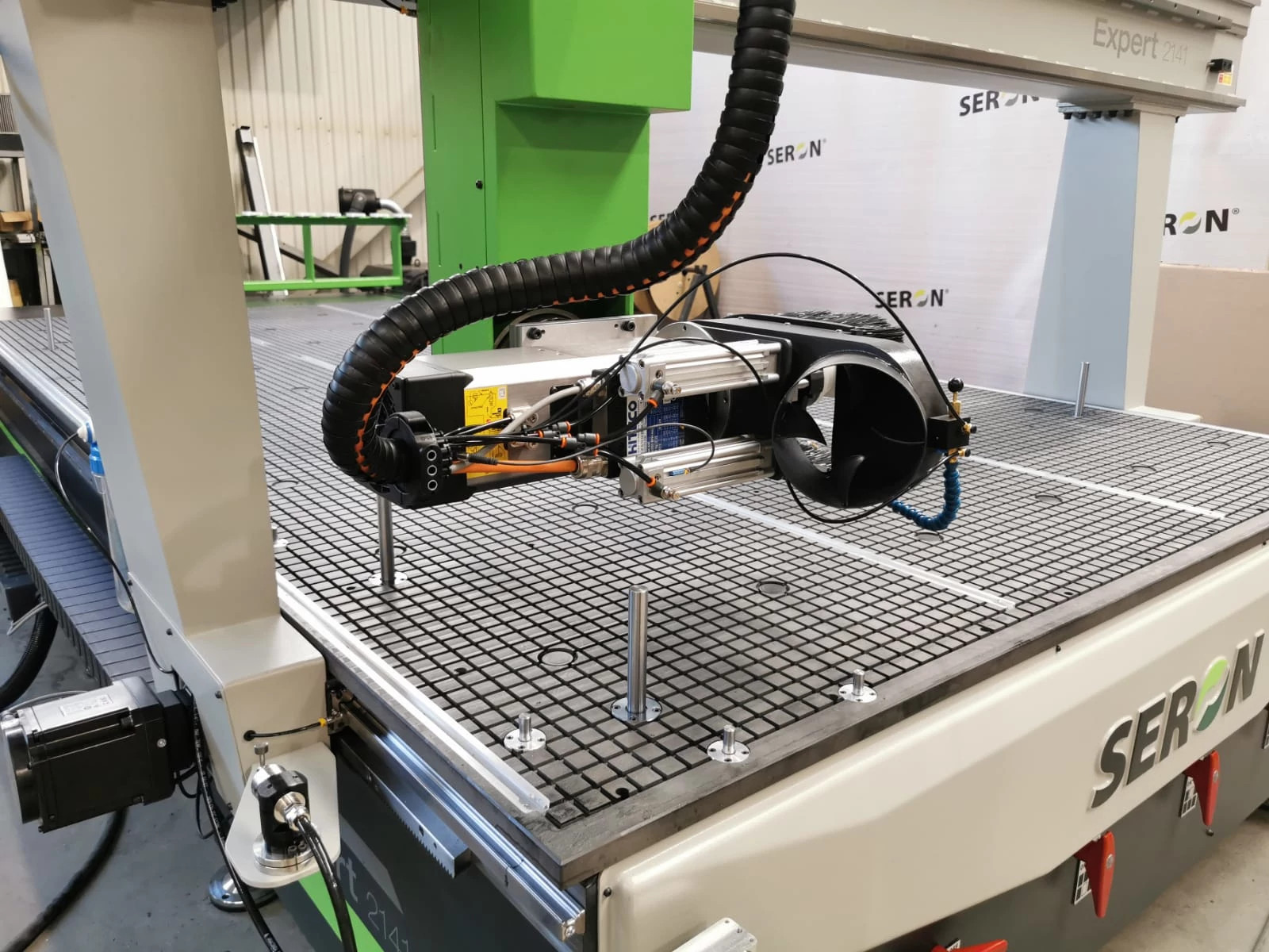 e-chain series R2.40