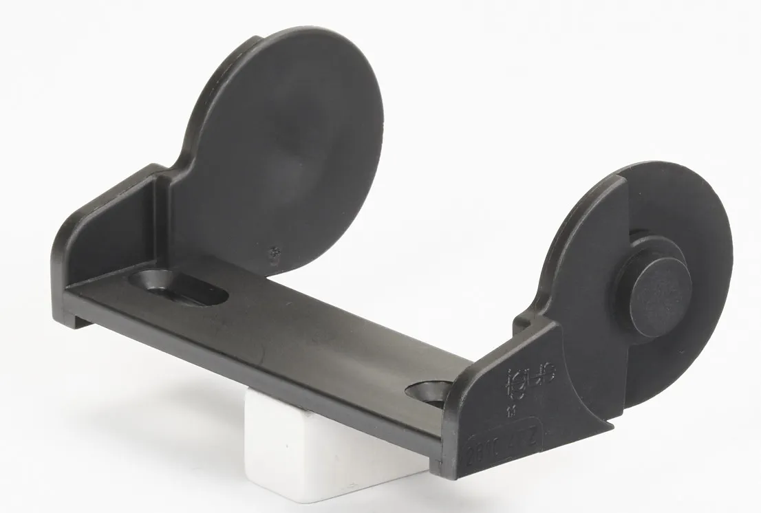 取付ブラケット